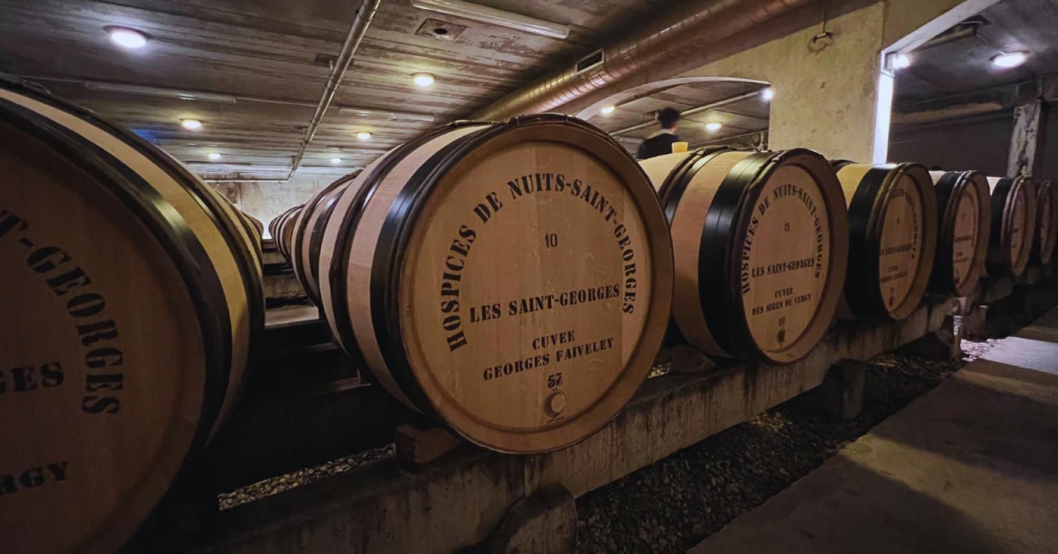 Wine Futures Investment: A Straightforward Approach to En Primeur Market Gains